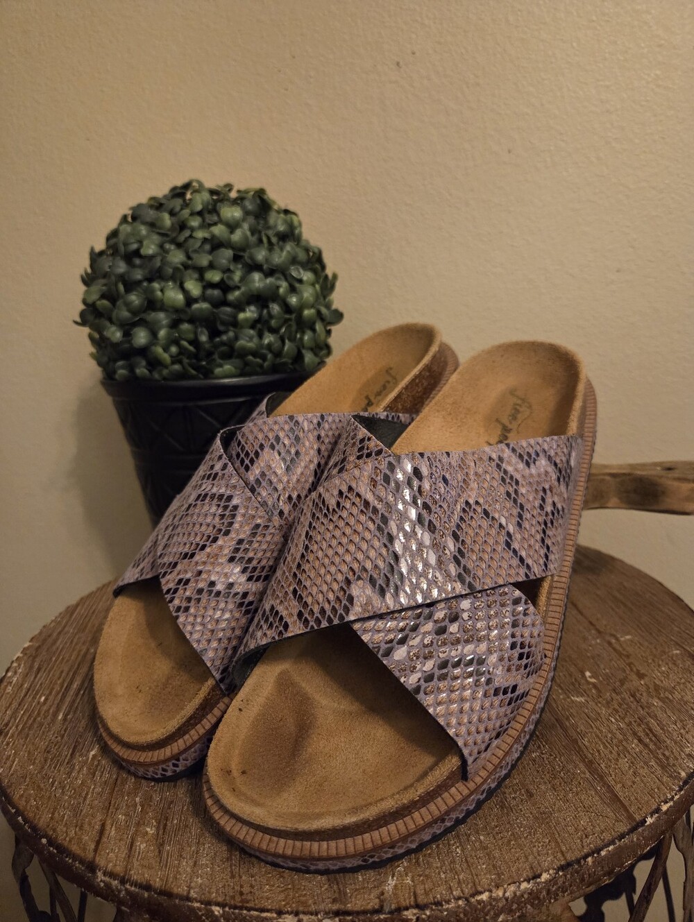 FREE PEOPLE Sidelines Pink Grey Snake Print Slide-On Platform Footbed Sandals 10